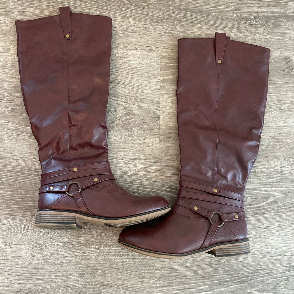 Women’s knee high boots